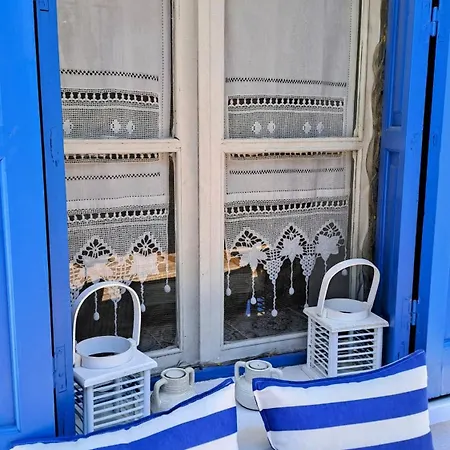 度假居 Blue, Traditional House