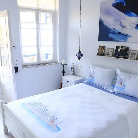 Blue, Traditional House * Klíma