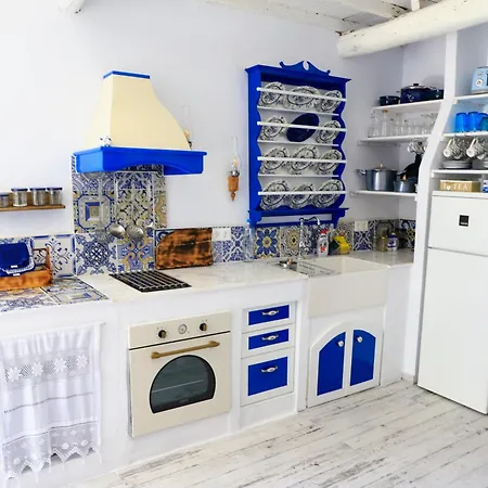 度假居 Blue, Traditional House